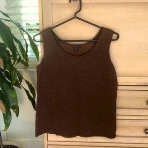 Sleeveless Linen top by Layfayette 148
